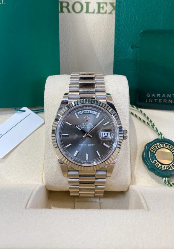 【Super Clone】RLX Day-Date 40mm Slate Diamonds Dial 228236-0013