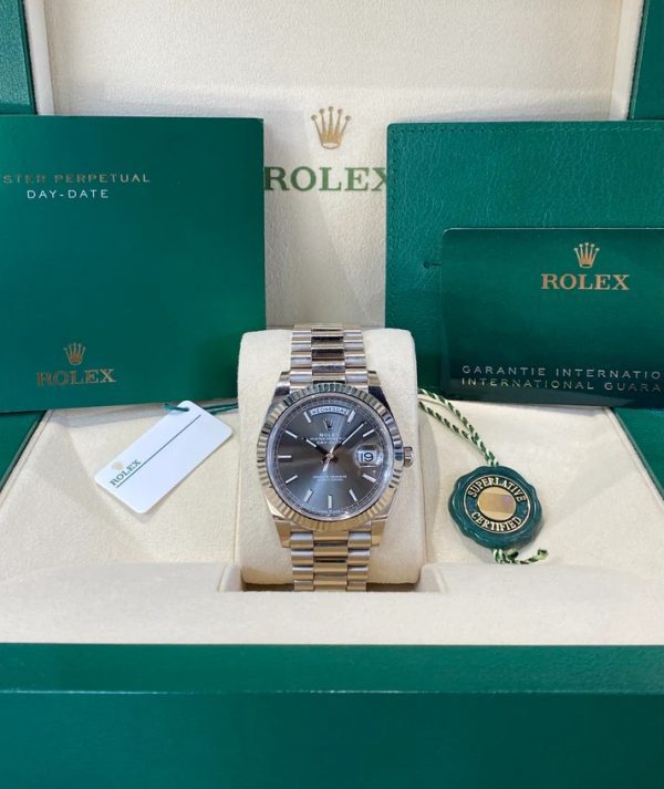 【Super Clone】RLX Day-Date 40mm Slate Diamonds Dial 228236-0013