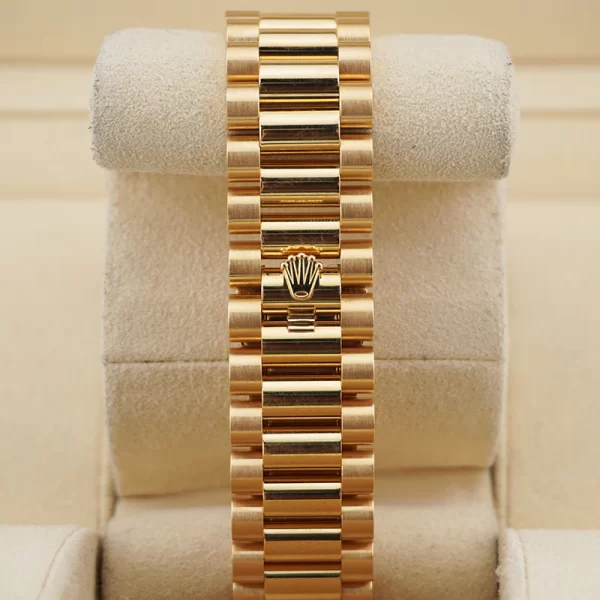 【Super Clone】RLX Day-Date M128238-0008 36mm