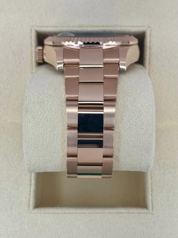 【Super Clone】RLX Sky-Dweller 42mm 336935-0001/0005 Rose Gold Blue Dial Oyster