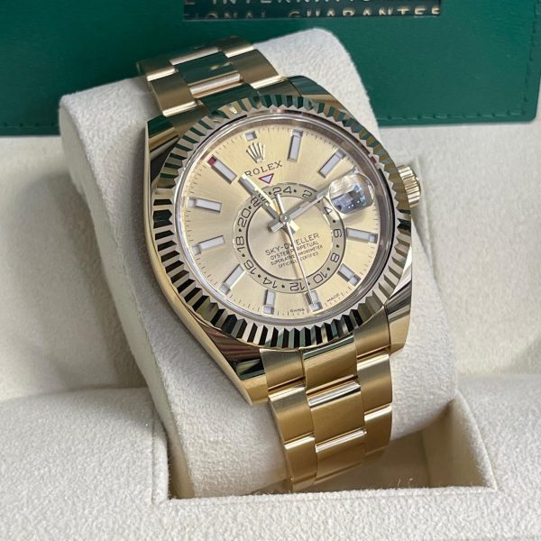 【Super Clone】RLX Sky-Dweller 42mm 336938-0001/0004 Yellow Gold Champagne Dial Jubilee