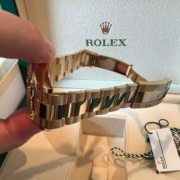 【Super Clone】RLX Sky-Dweller 42mm 336938-0001/0004 Yellow Gold Champagne Dial Jubilee